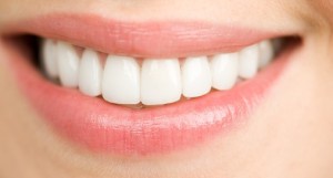 Teeth-Whitening-Myths-Misconceptions-About-Teeth-Bleaching1-507x272